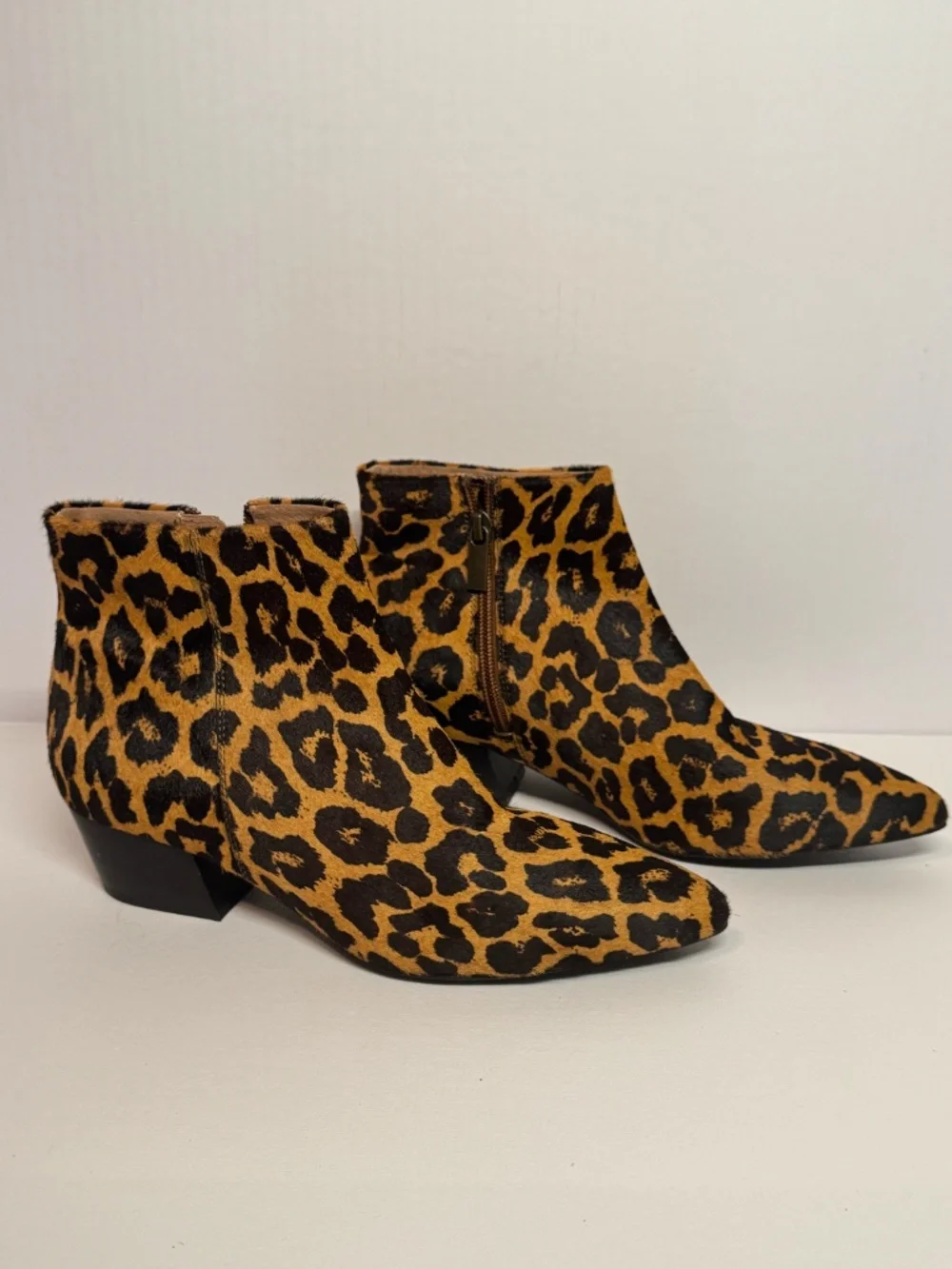 Seychelles Leopard Print Calf Hair Ankle Boots Pointed Toe Booties Women’s 7